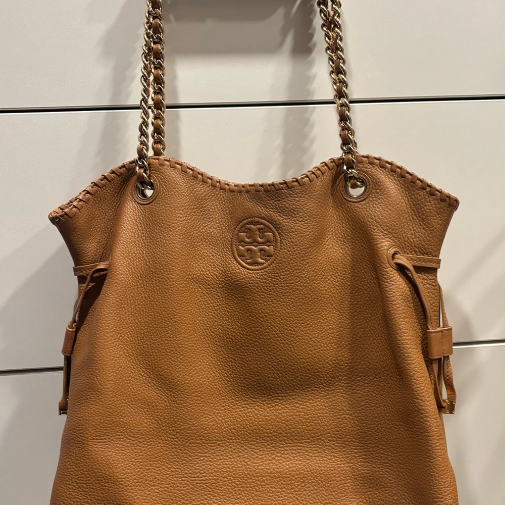 Tory Burch Leather Shoulder Bag With Chain and Leather Handles